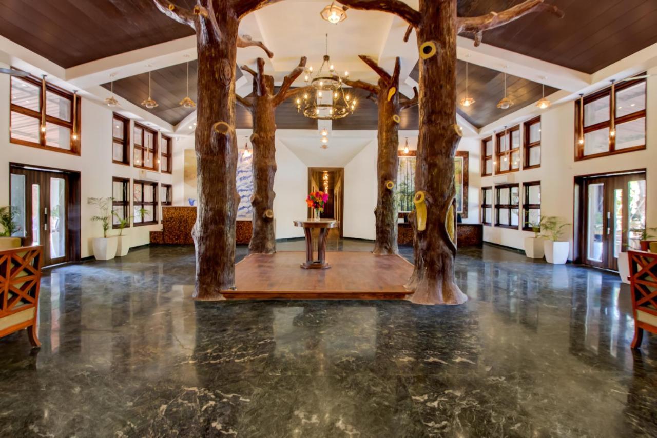 Club Mahindra Netrang Hotel Kültér fotó